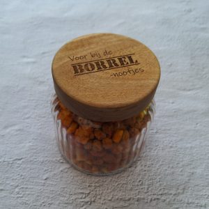 Glazen pot- borrelnootjes