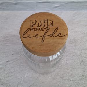 Glazen pot- propvol liefde